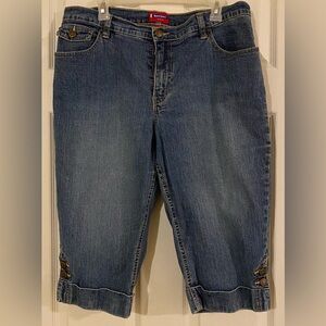 Westport Denim Cropped Pants 14